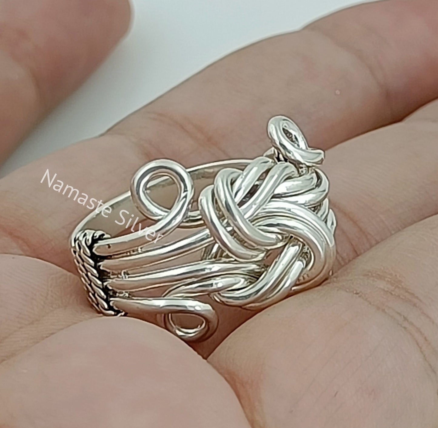 Celtic knot ring, 925 Sterling Silver Handmade infinity knot Ring, Love knot Promise Ring, Celtic jewelry, Gift for Her