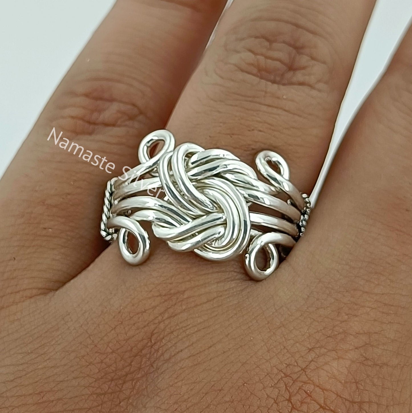 Celtic knot ring, 925 Sterling Silver Handmade infinity knot Ring, Love knot Promise Ring, Celtic jewelry, Gift for Her