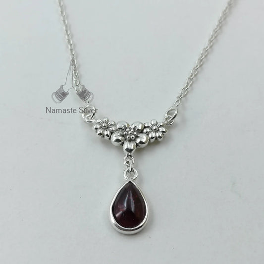 Natural Garnet Necklace, 925 Sterling Silver Floral Pendant, January Birthstone Jewelry, Garnet Gemstone Necklace, Handmade Gift for Her