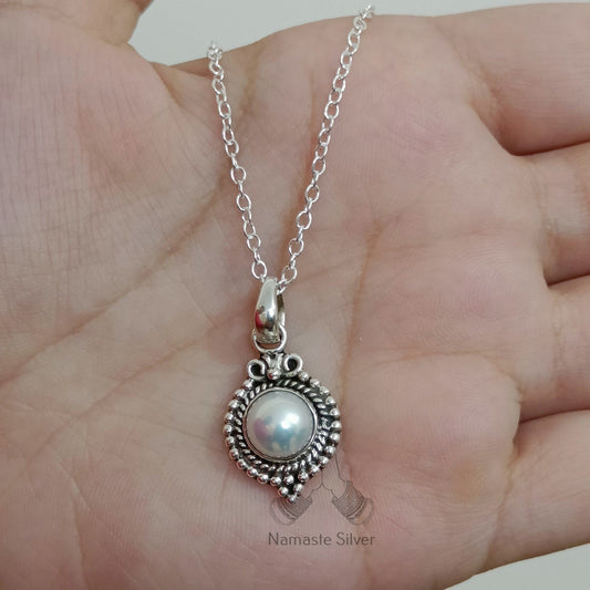 Pearl Pendant, Pearl Necklace, Pearl Silver Necklace, Pearl Jewelry, Pearl Handmade necklace, Gift for her, Pearl Locket Chain Necklace