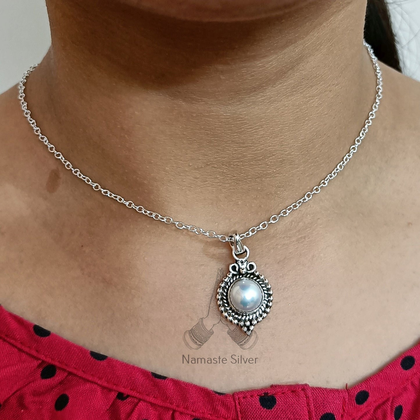 Pearl Pendant, Pearl Necklace, Pearl Silver Necklace, Pearl Jewelry, Pearl Handmade necklace, Gift for her, Pearl Locket Chain Necklace