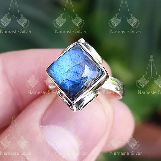 Labradorite Ring, 925 Sterling Silver Handmade Promise Ring, Natural Labradorite Square Gemstone Jewelry, Birthstone Gift for her Birthday