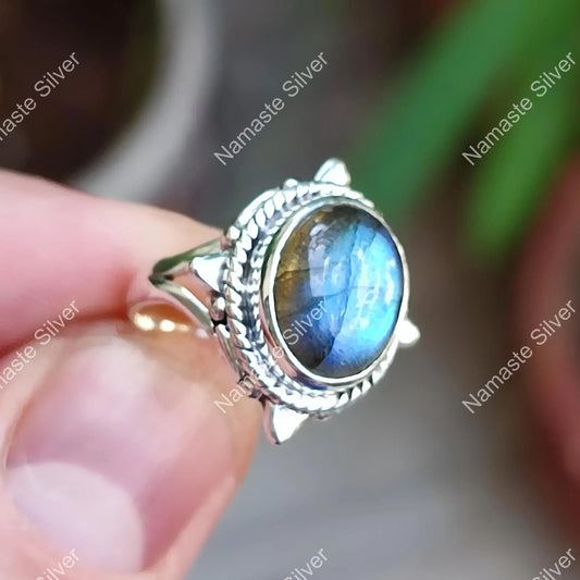 Labradorite Ring, 925 Sterling Silver Promise Ring, Natural Labradorite Oval Gemstone Handmade Jewelry, November Birthstone, Gift for her
