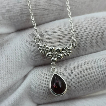 Natural Garnet Necklace, 925 Sterling Silver Floral Pendant, January Birthstone Jewelry, Garnet Gemstone Necklace, Handmade Gift for Her