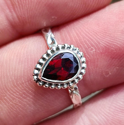 Garnet Ring, 925 Sterling Silver Dainty Ring, Natural Garnet Gemstone Pear Shape Handmade Boho Jewelry, January Birthstone, Gift for her