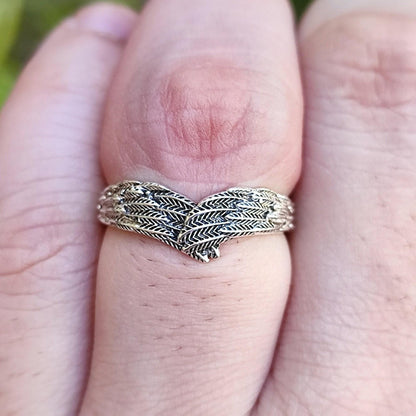Angel Wing Ring, Sterling Silver Angel Feather Wing Ring, Angel Wing Hug Ring, Feather Ring, Handmade Dainty Minimalist Band, Gift for Her