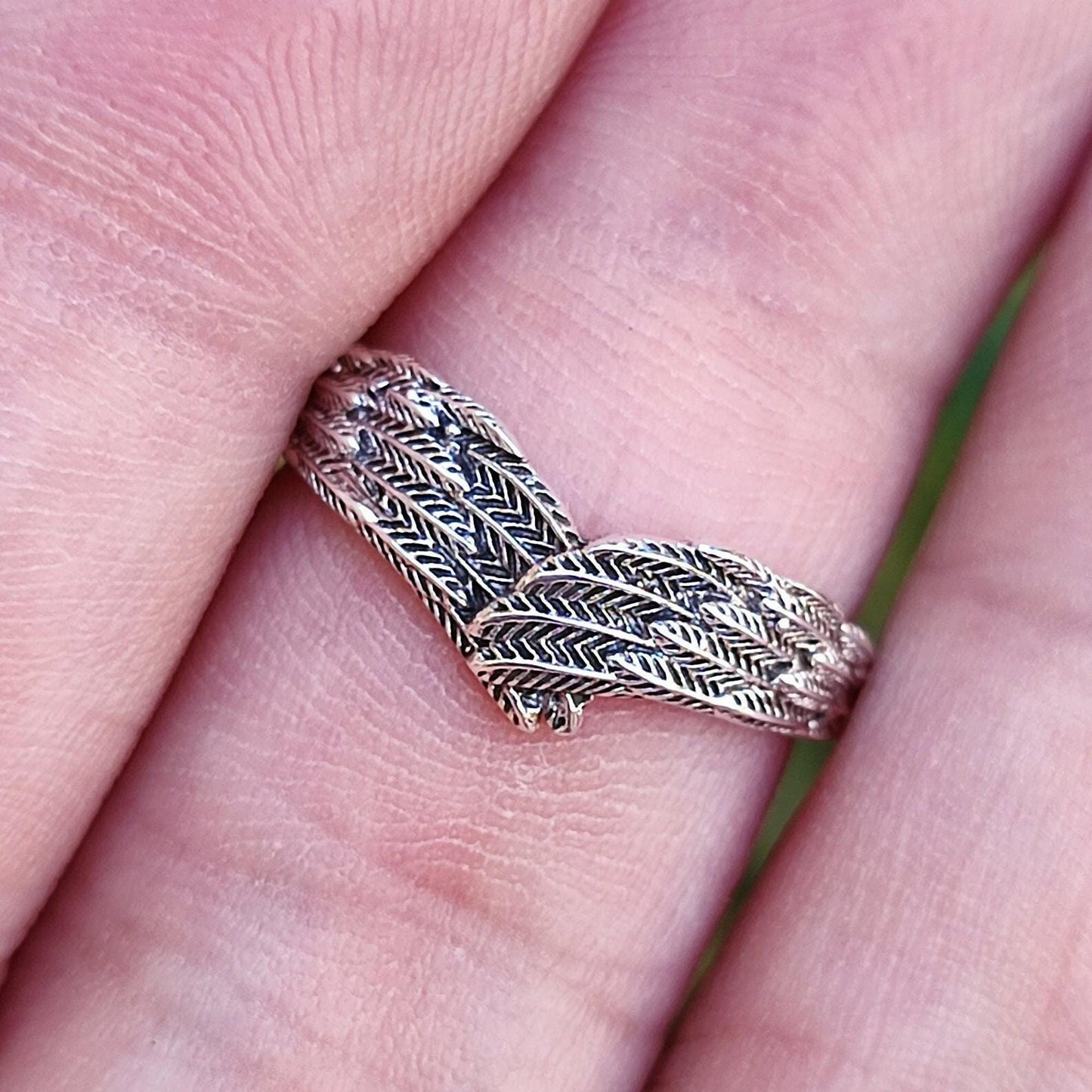 Angel Wing Ring, Sterling Silver Angel Feather Wing Ring, Angel Wing Hug Ring, Feather Ring, Handmade Dainty Minimalist Band, Gift for Her